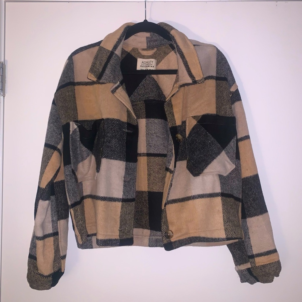 Plaid Cropped Shacket